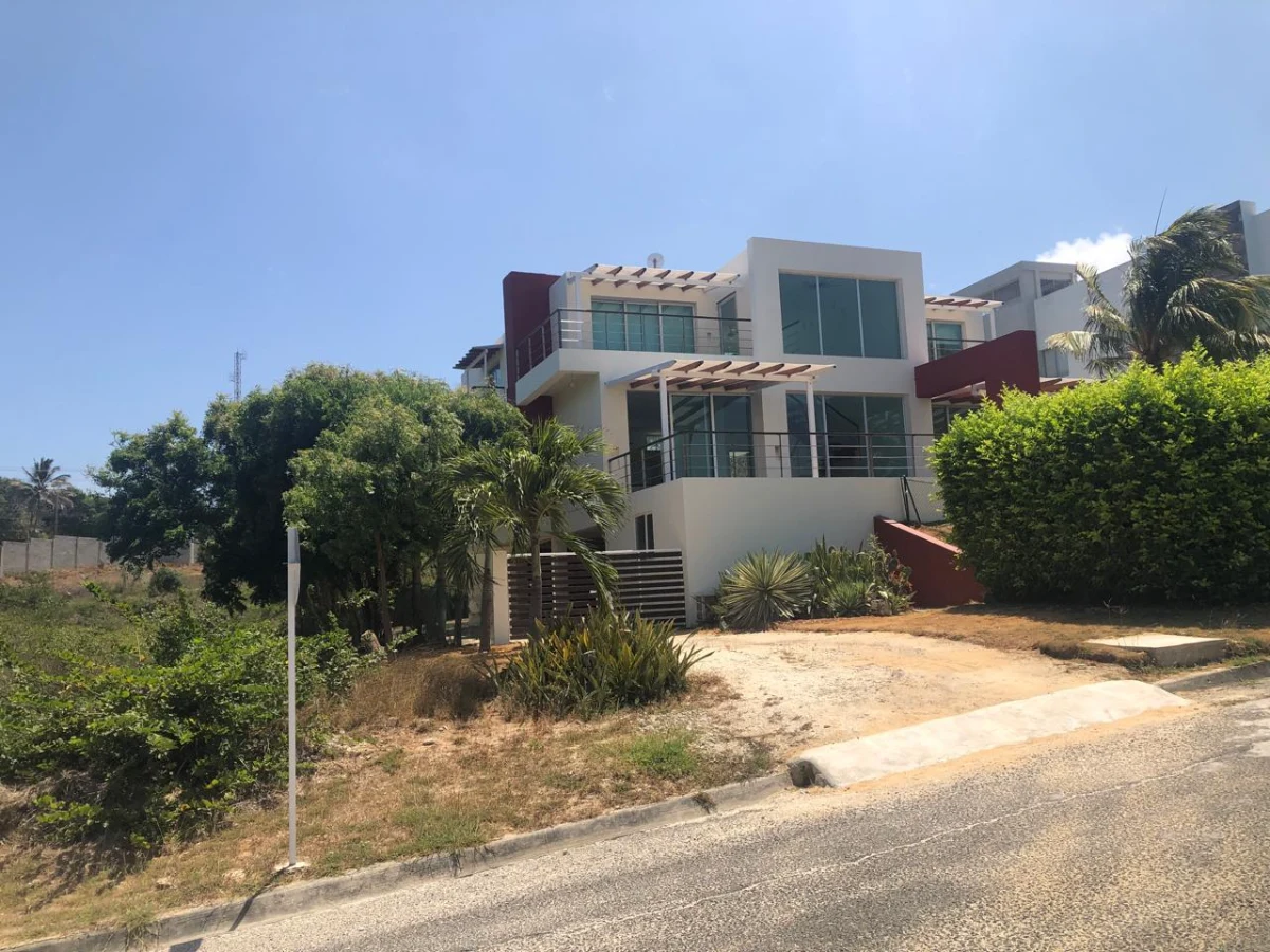 CASA CON VISTA AL MAR, imagen 2 de 5