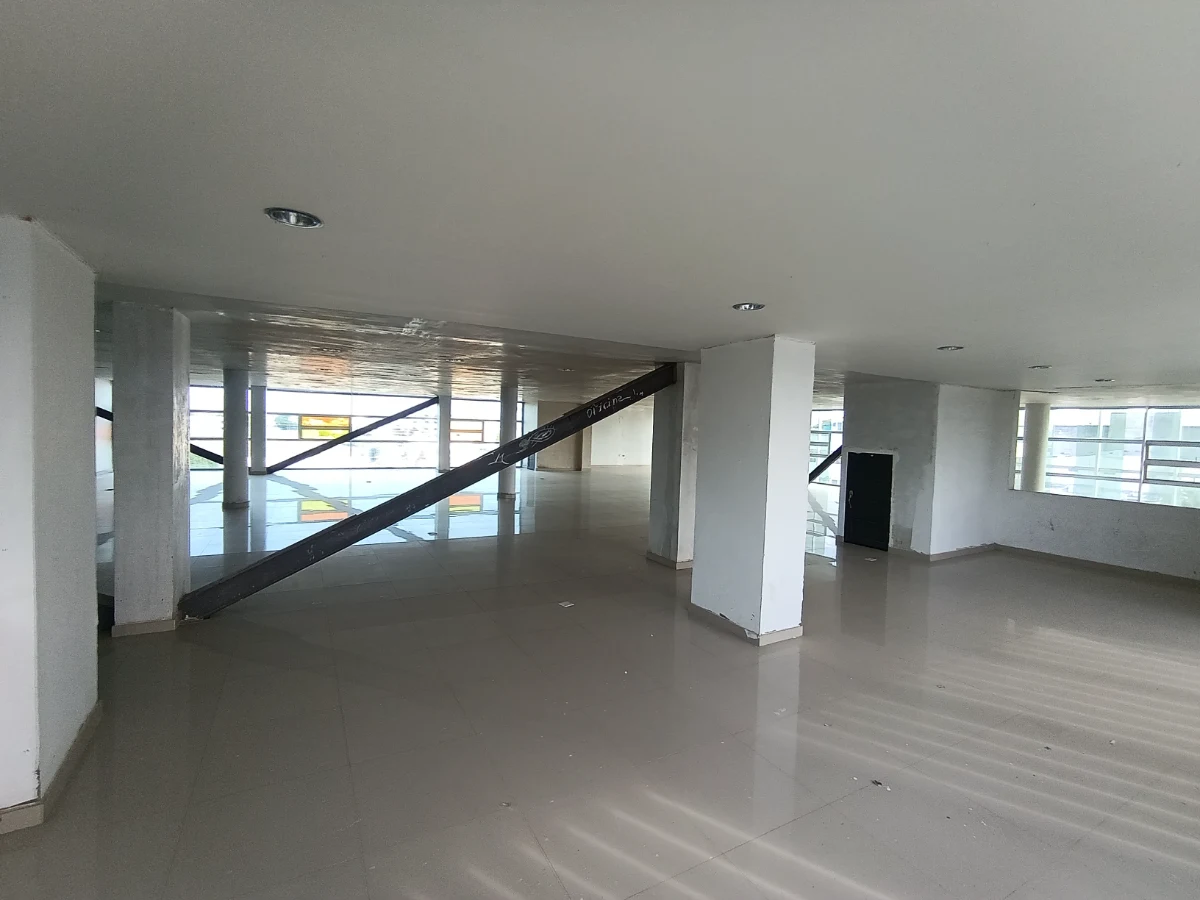 OFICINA PISO #5 EDIF. IMPERIAL imagen 13