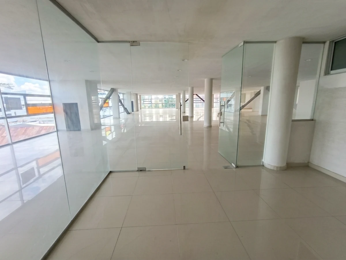 OFICINA PISO #4 EDIF. IMPERIAL, imagen 2 de 5