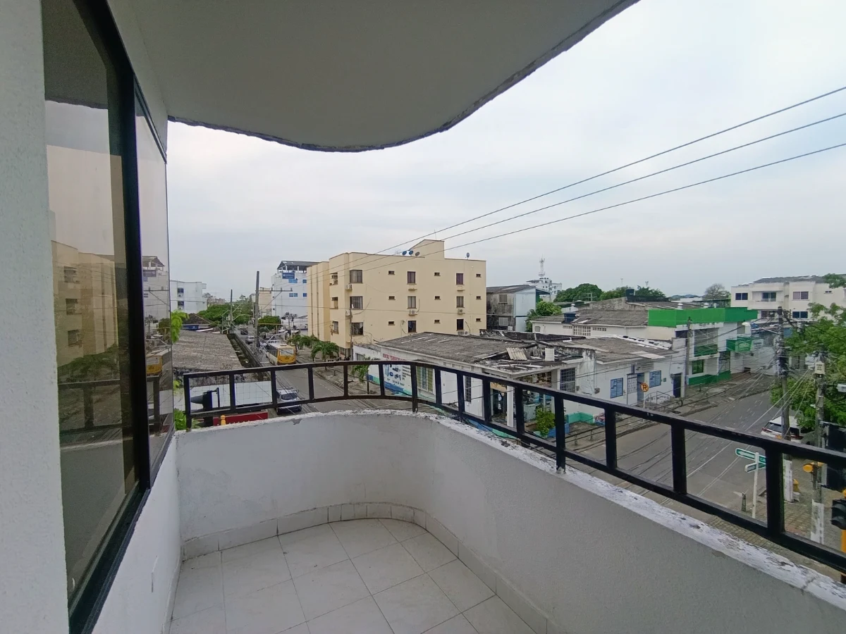APT. 303 EDIF. CARMEN ANA imagen 18