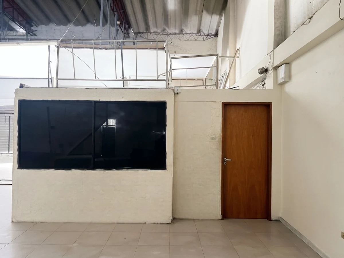 LOCAL EN ARRIENDO, CENTRO imagen 8
